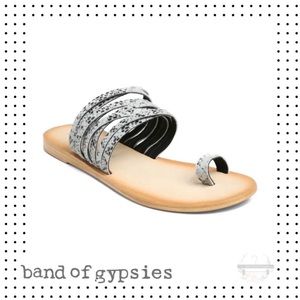 NEW Band of Gypsies - Iona Snake Print Sandal 6